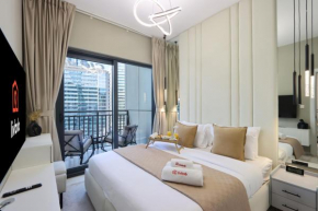 Livbnb-1B Urban Serenity with Private Balcony